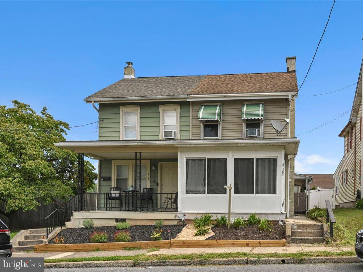 155 HOPEWELL ST Property Photo 1