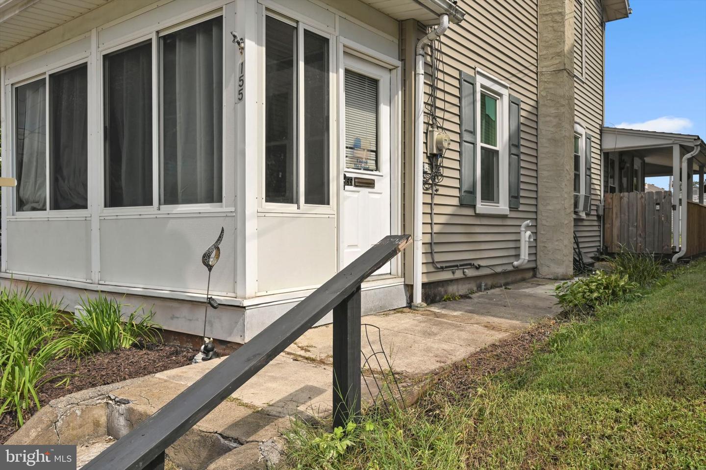 155 Hopewell St Property Photo 5