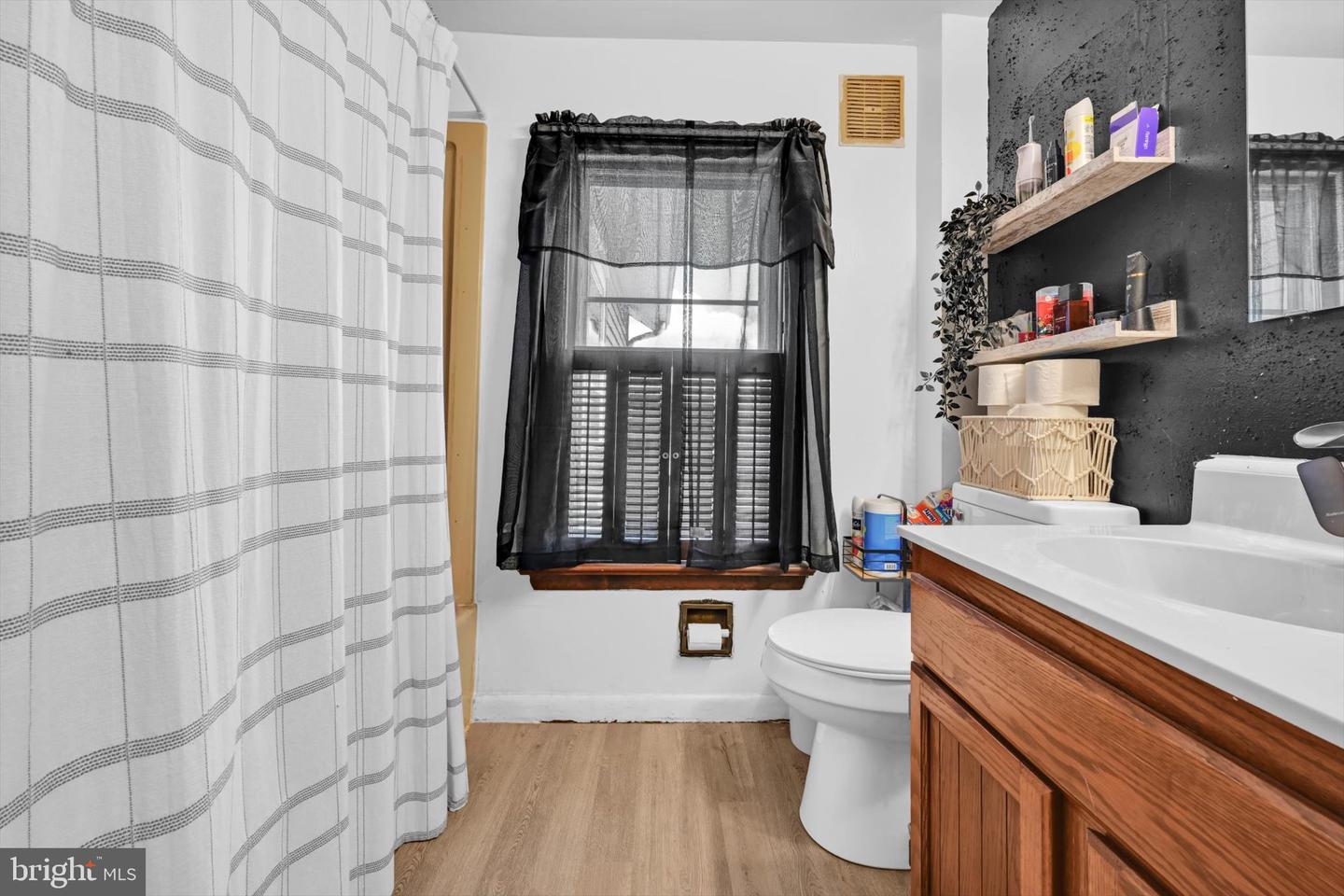 155 Hopewell St Property Photo 17