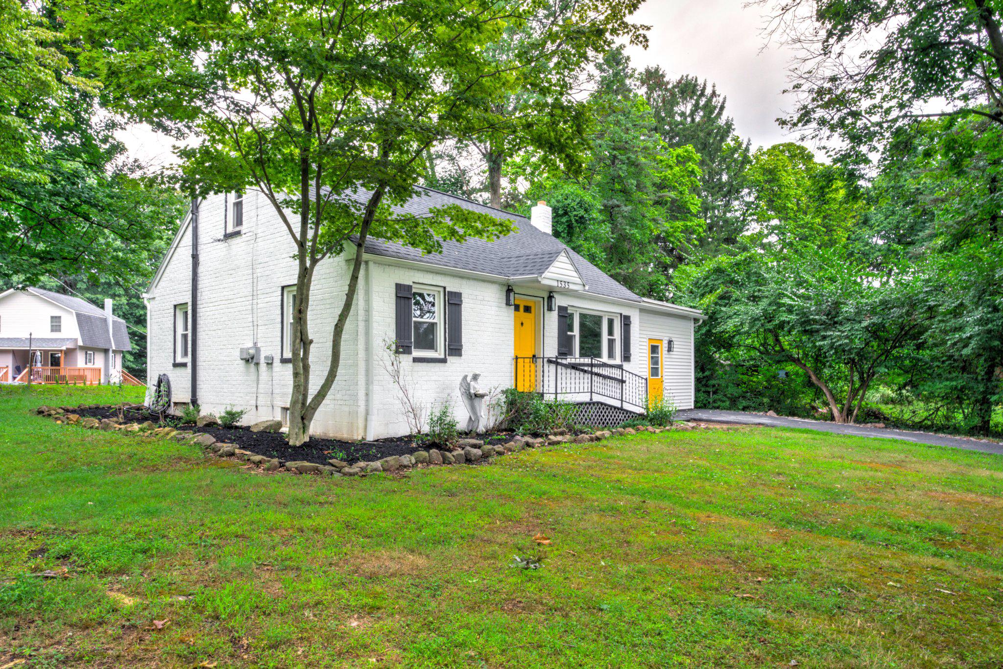 1535 Welsh Rd Property Photo 3