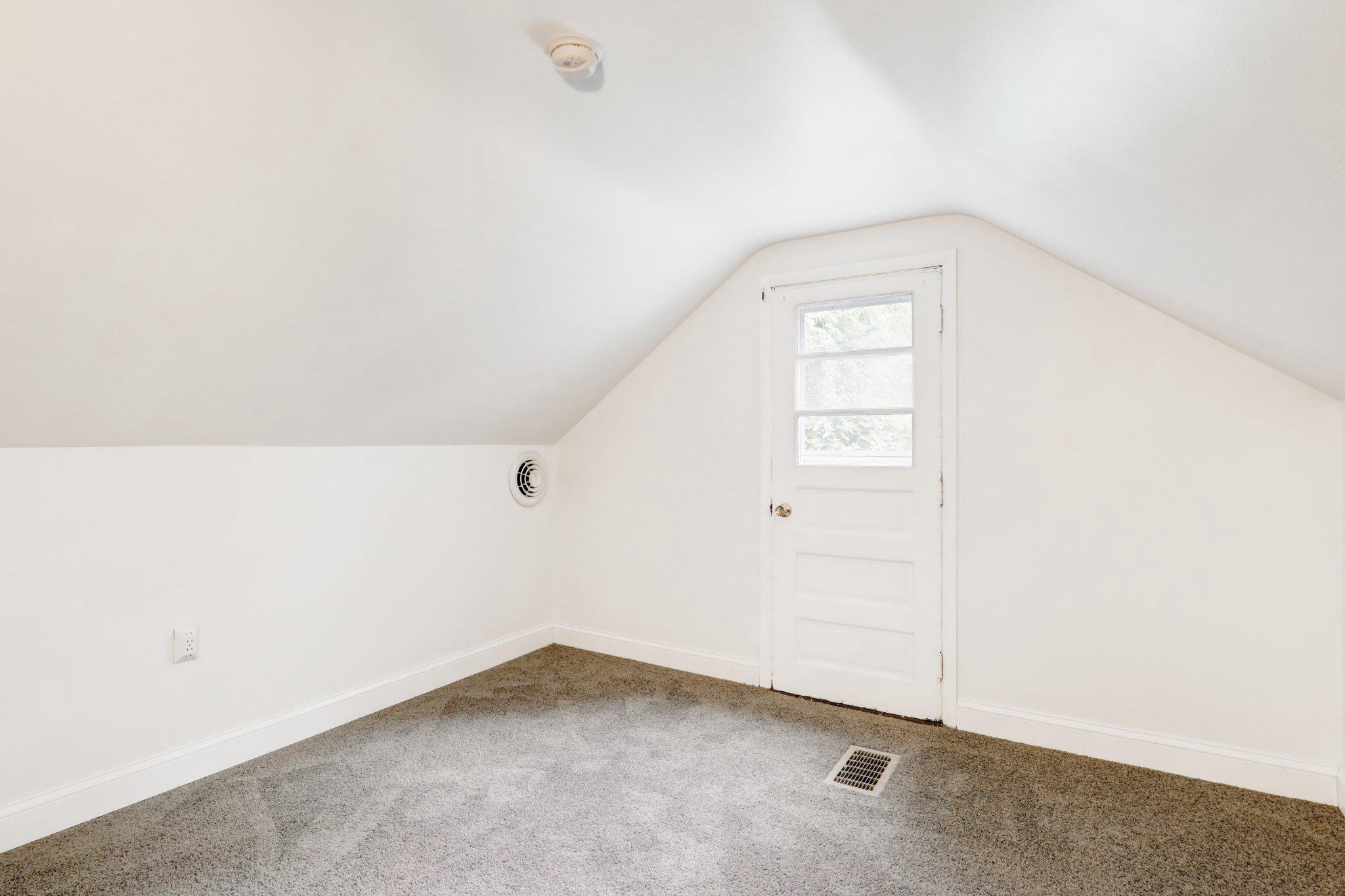 1535 Welsh Rd Property Photo 23
