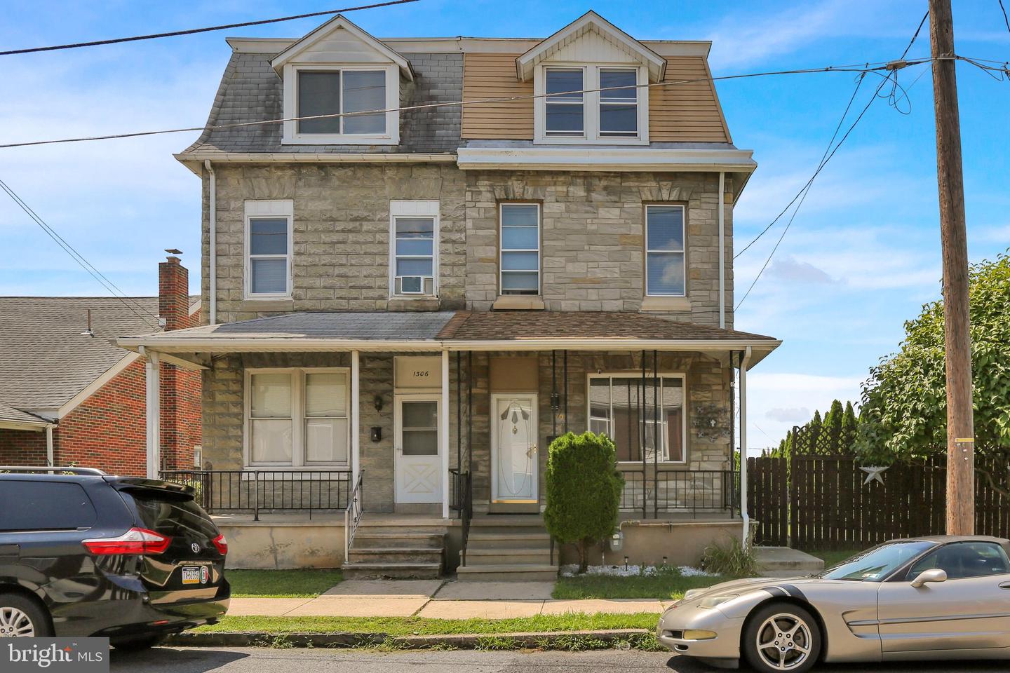 1306 Luzerne St Property Photo 1