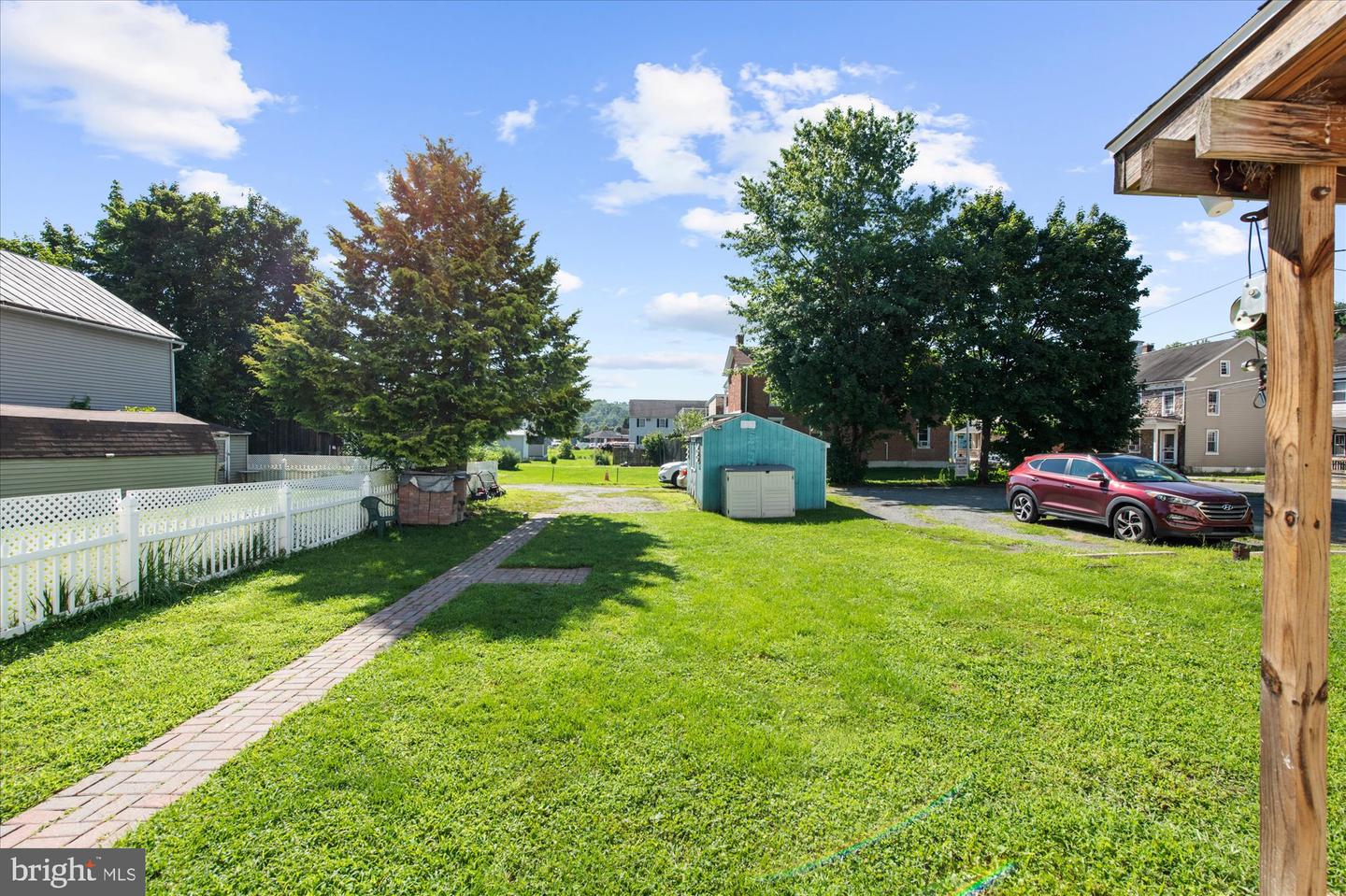 1834 N Main St Property Photo 23