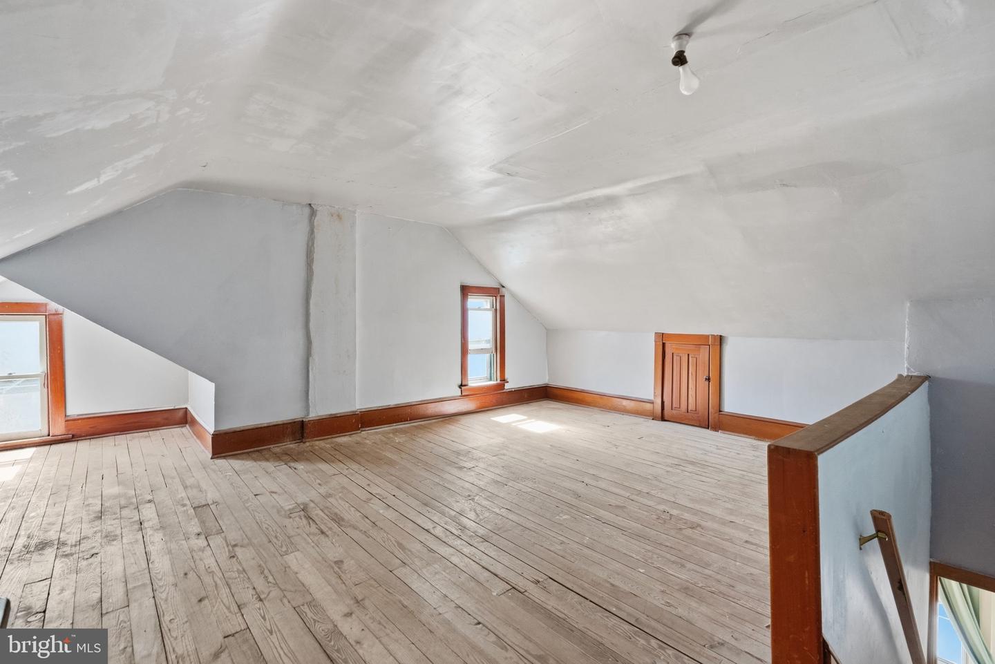 123 N Church St Property Photo 28