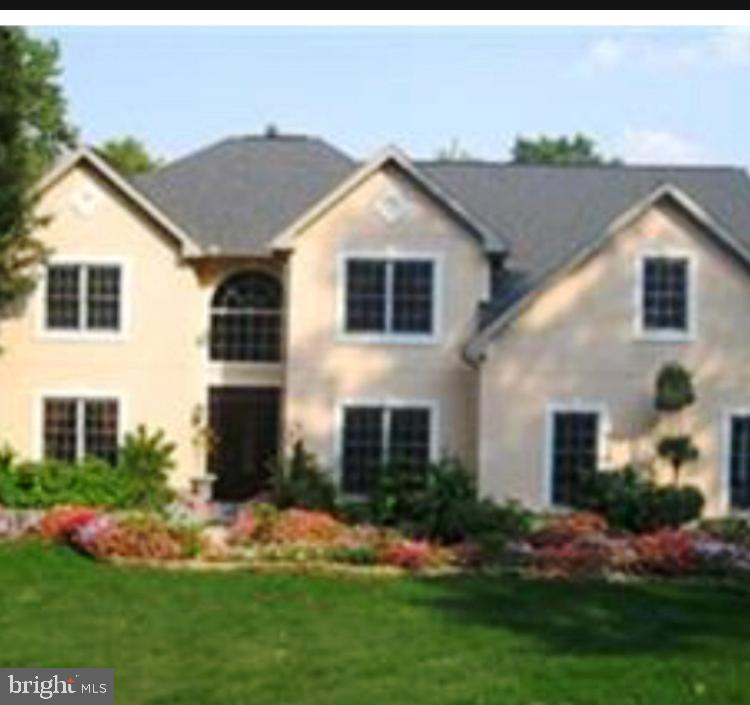42 Kim Winona Ct Property Photo 1