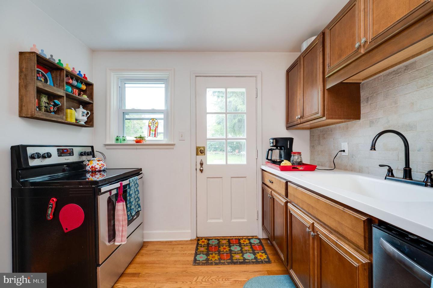 1504 Cortland Ave Property Photo 15