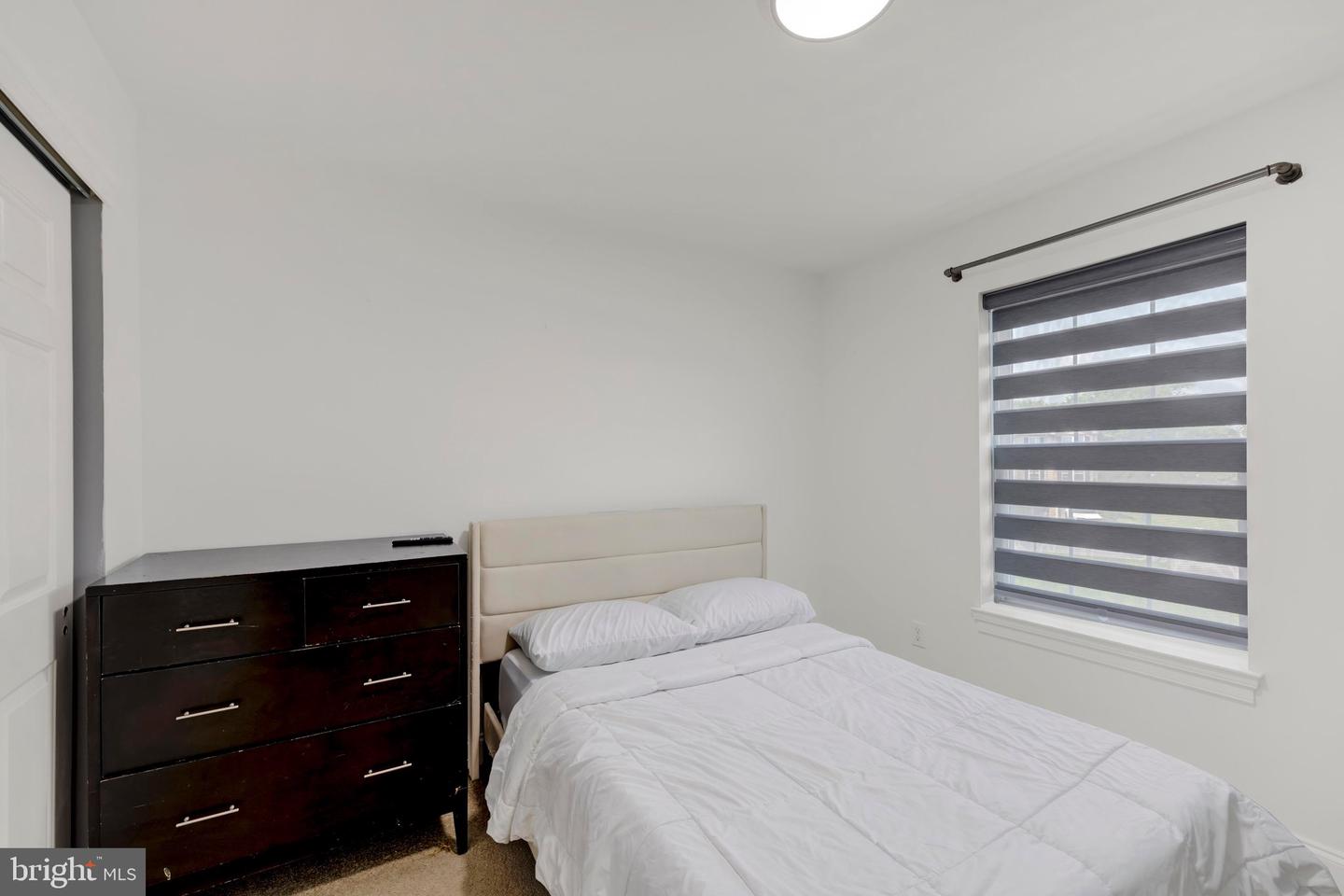 1012 Yarn Ct Property Photo 27