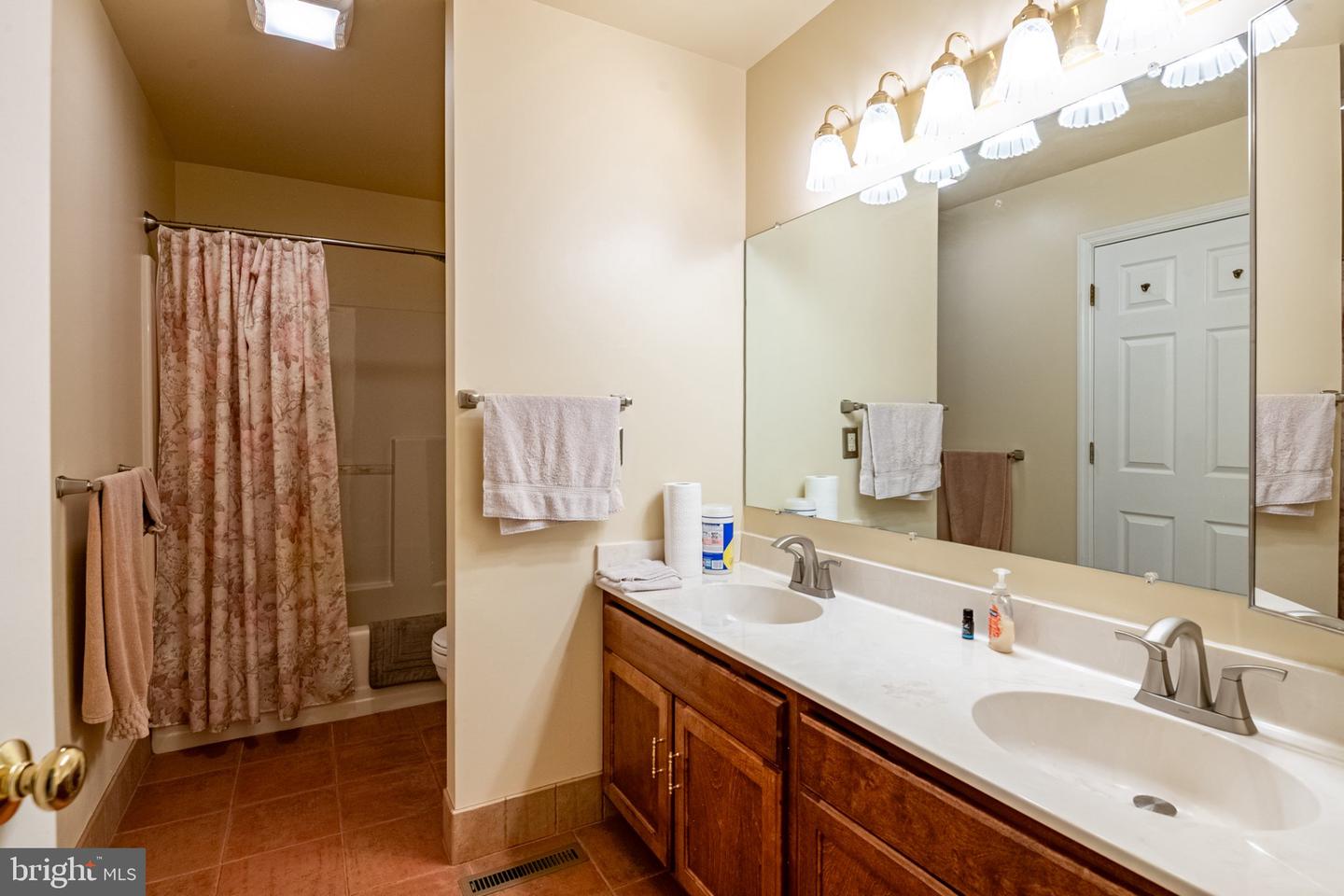 7 Charlemont Ct Property Photo 15