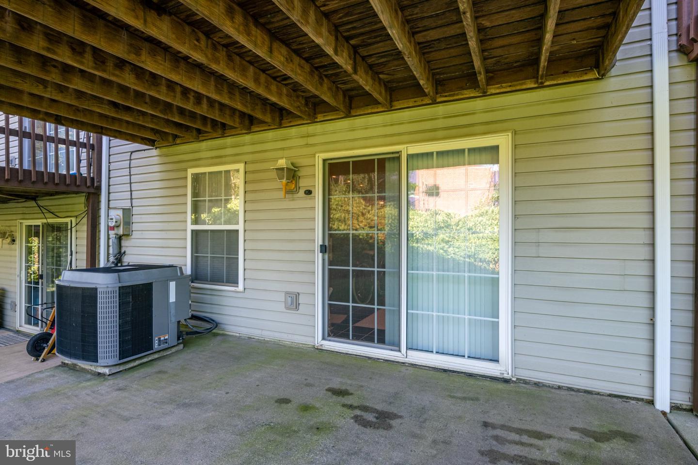 7 Charlemont Ct Property Photo 17