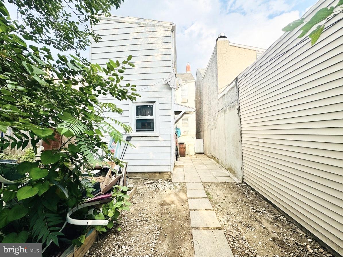 520 Minor St Property Photo 4