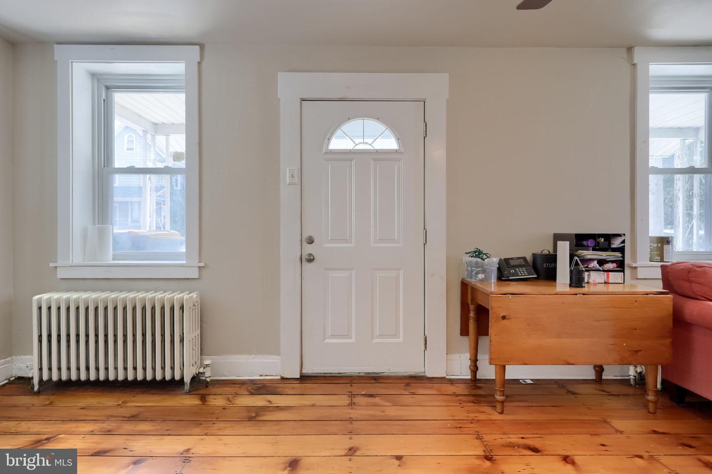 121 W Penn Ave Property Photo 6
