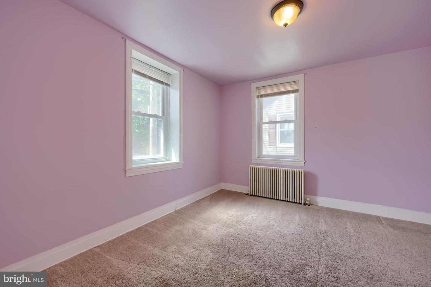 121 W Penn Ave Property Photo 20