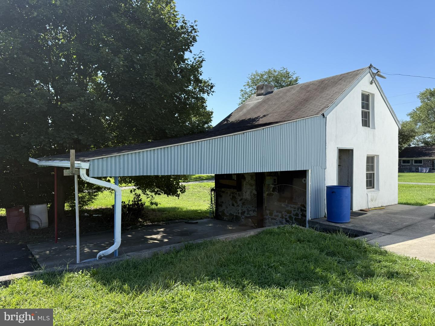 725 Evans Rd Property Photo 14