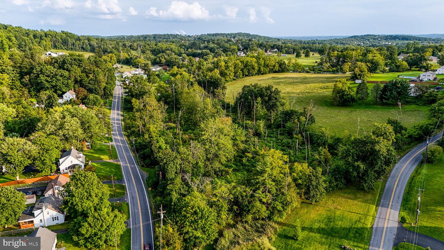 725 Evans Rd Property Photo 30