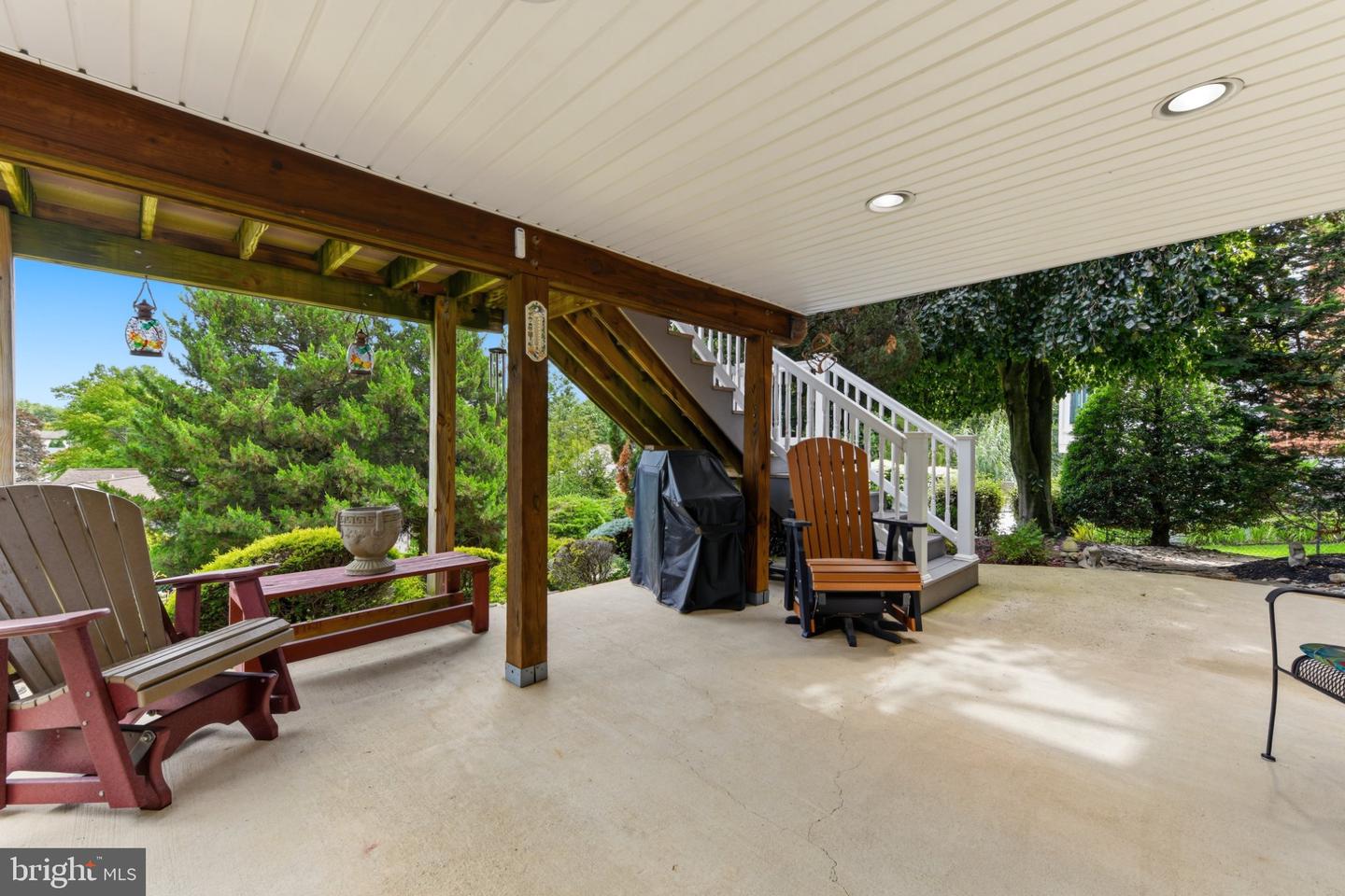 207 W Neversink Rd Property Photo 36