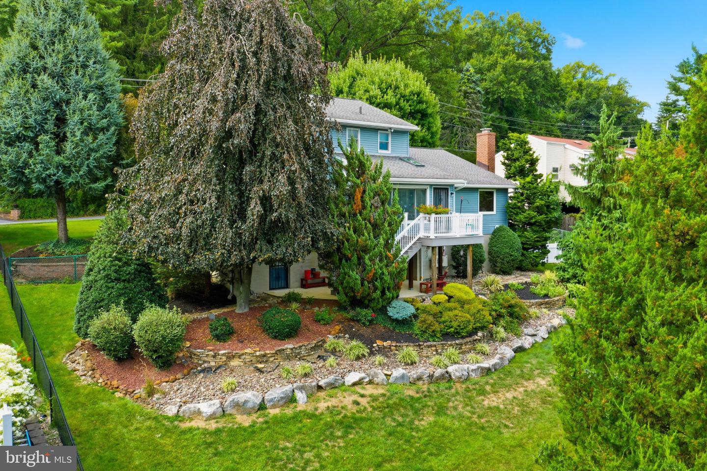 207 W Neversink Rd Property Photo 39