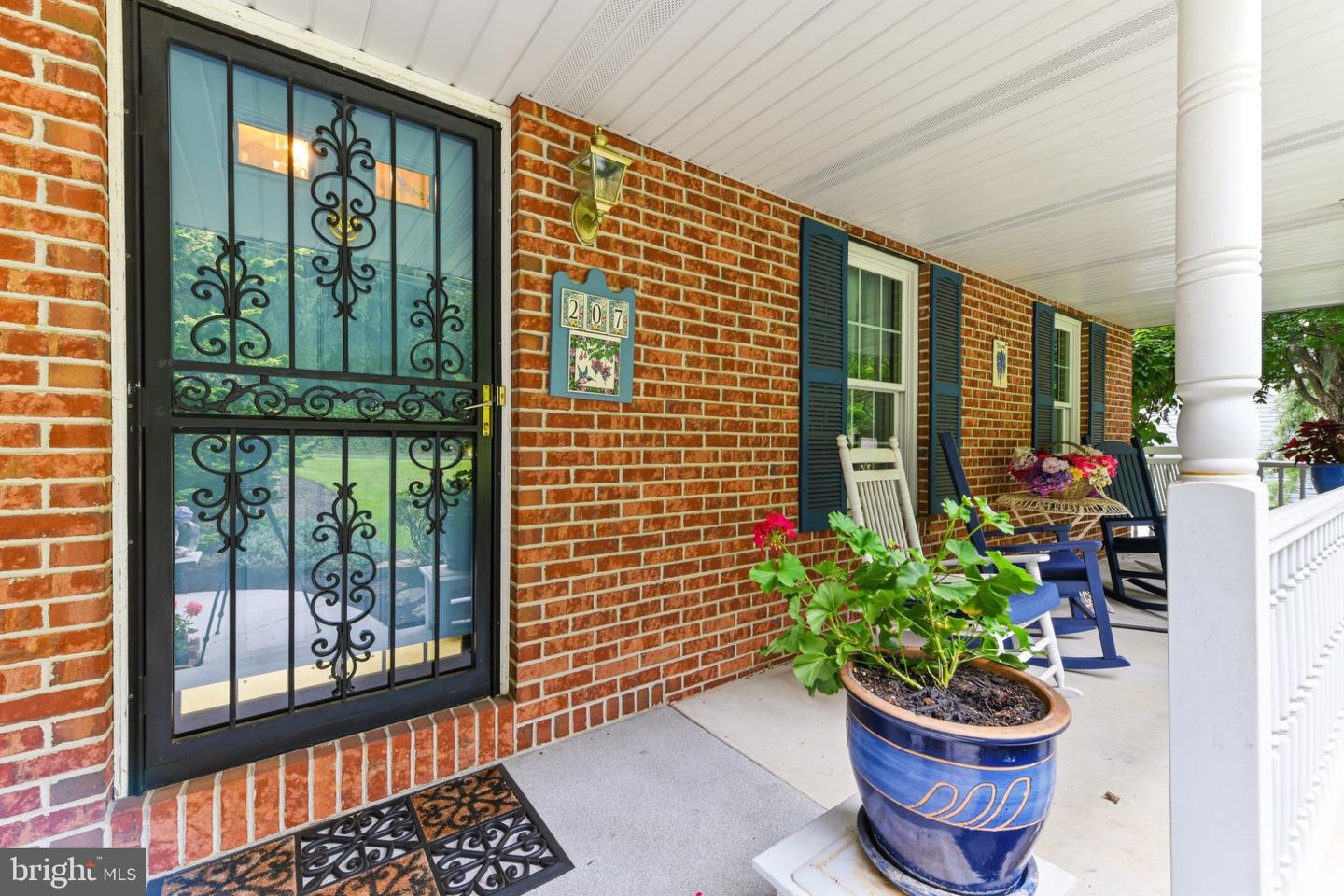 207 W Neversink Rd Property Photo 43