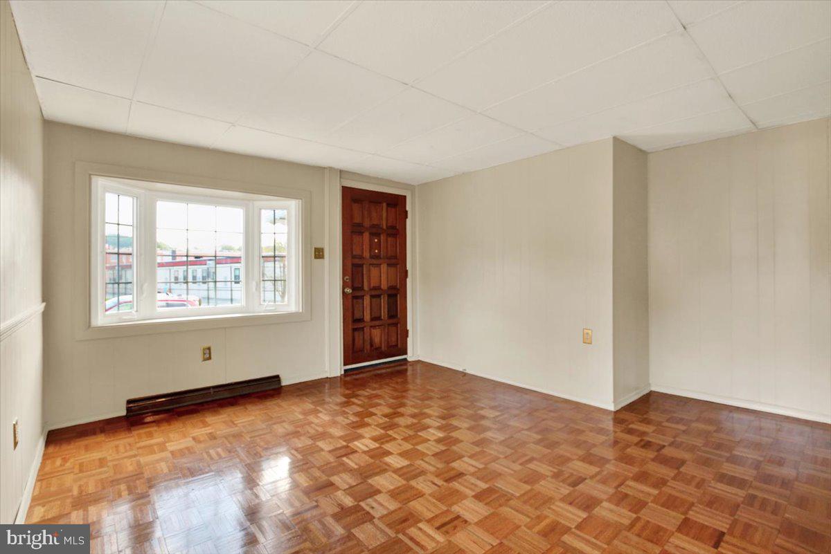 216 Vesper Ave Property Photo 5