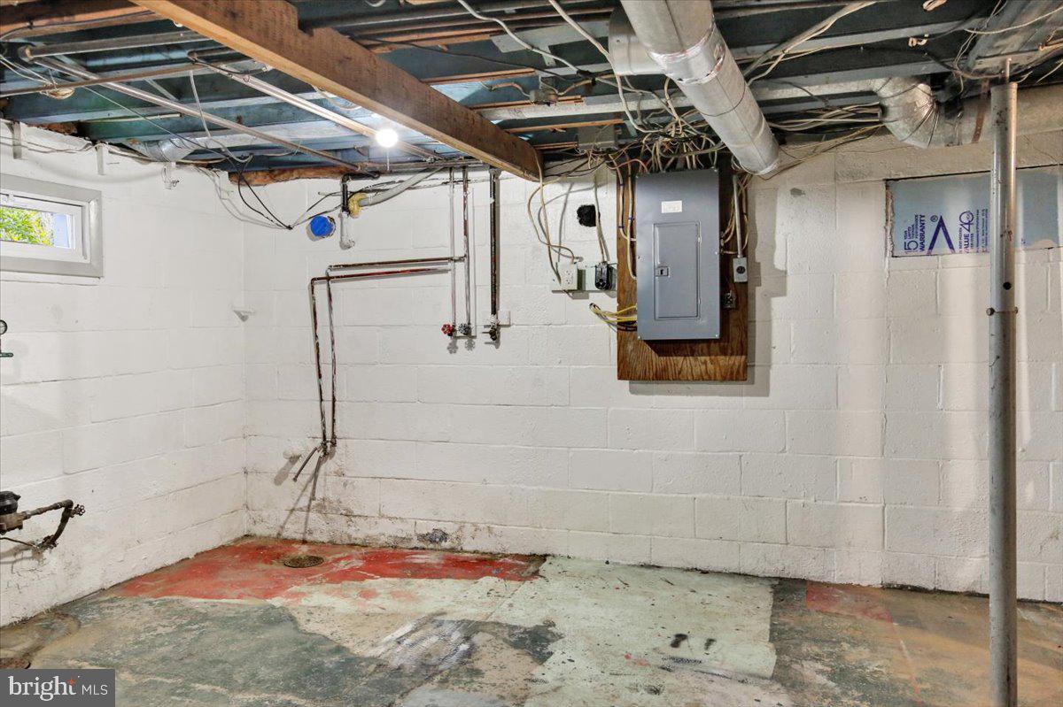216 Vesper Ave Property Photo 31