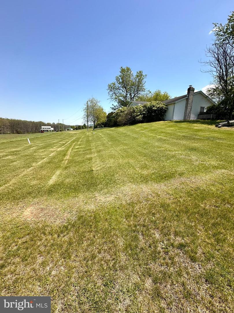 184 Speicher Rd Property Photo 8
