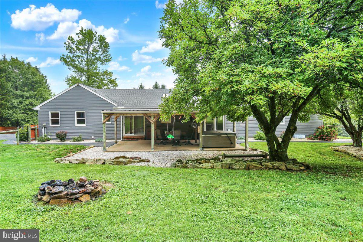 12 Schoolhouse Ln Property Photo 40