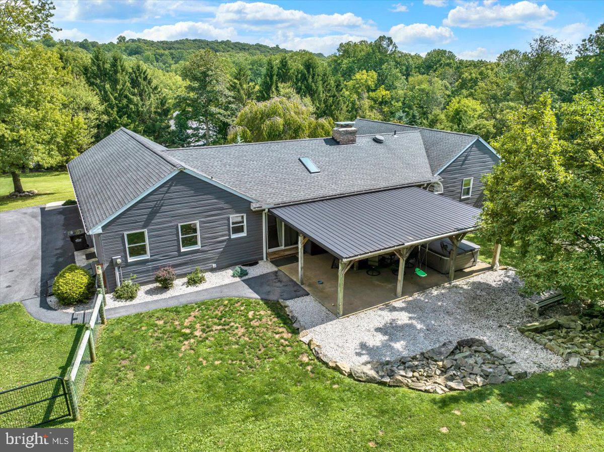 12 Schoolhouse Ln Property Photo 62