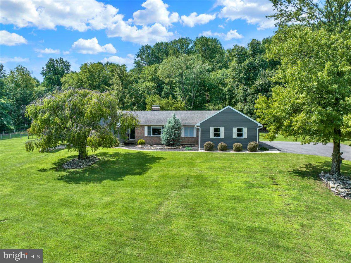 12 Schoolhouse Ln Property Photo 69
