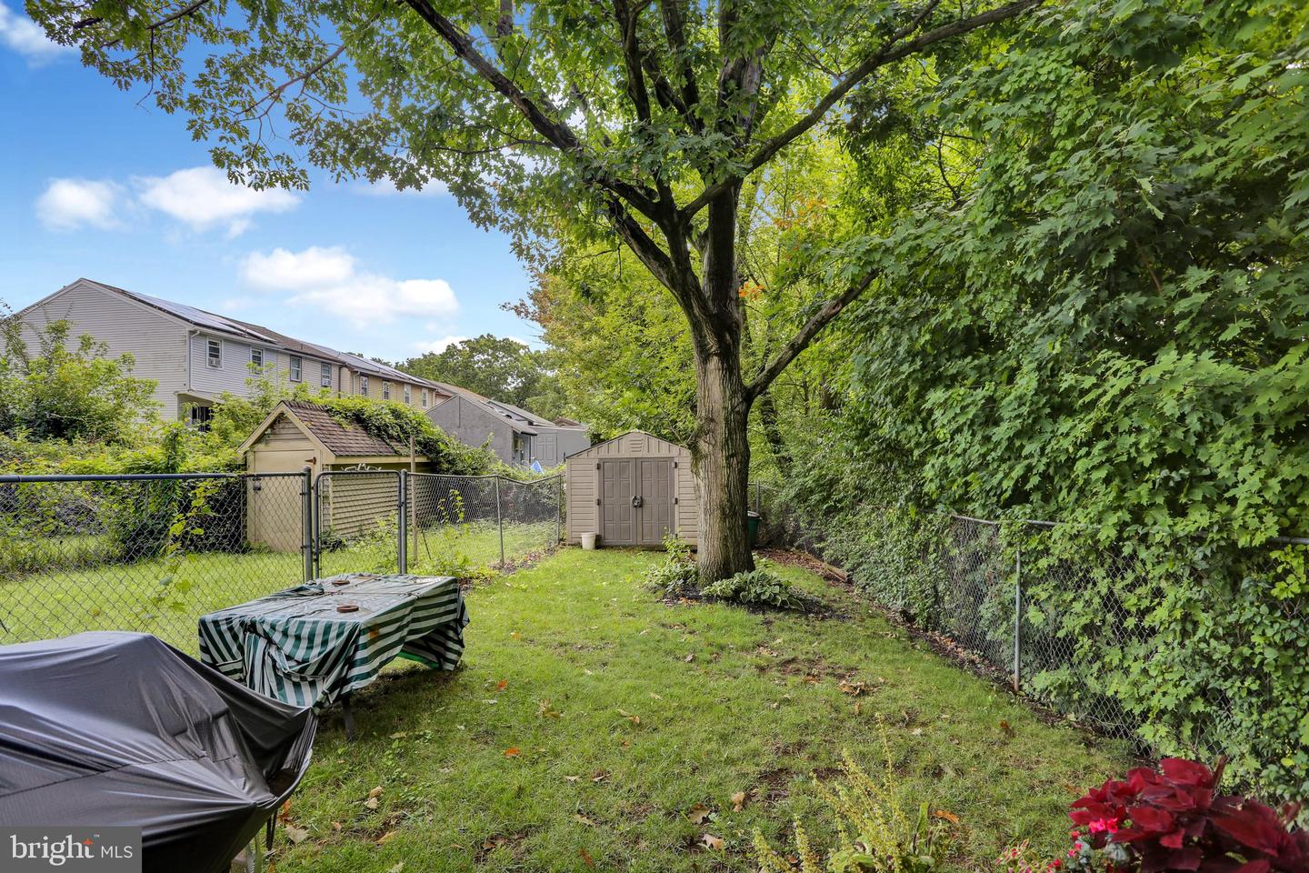 8 Bentley Ct Property Photo 26