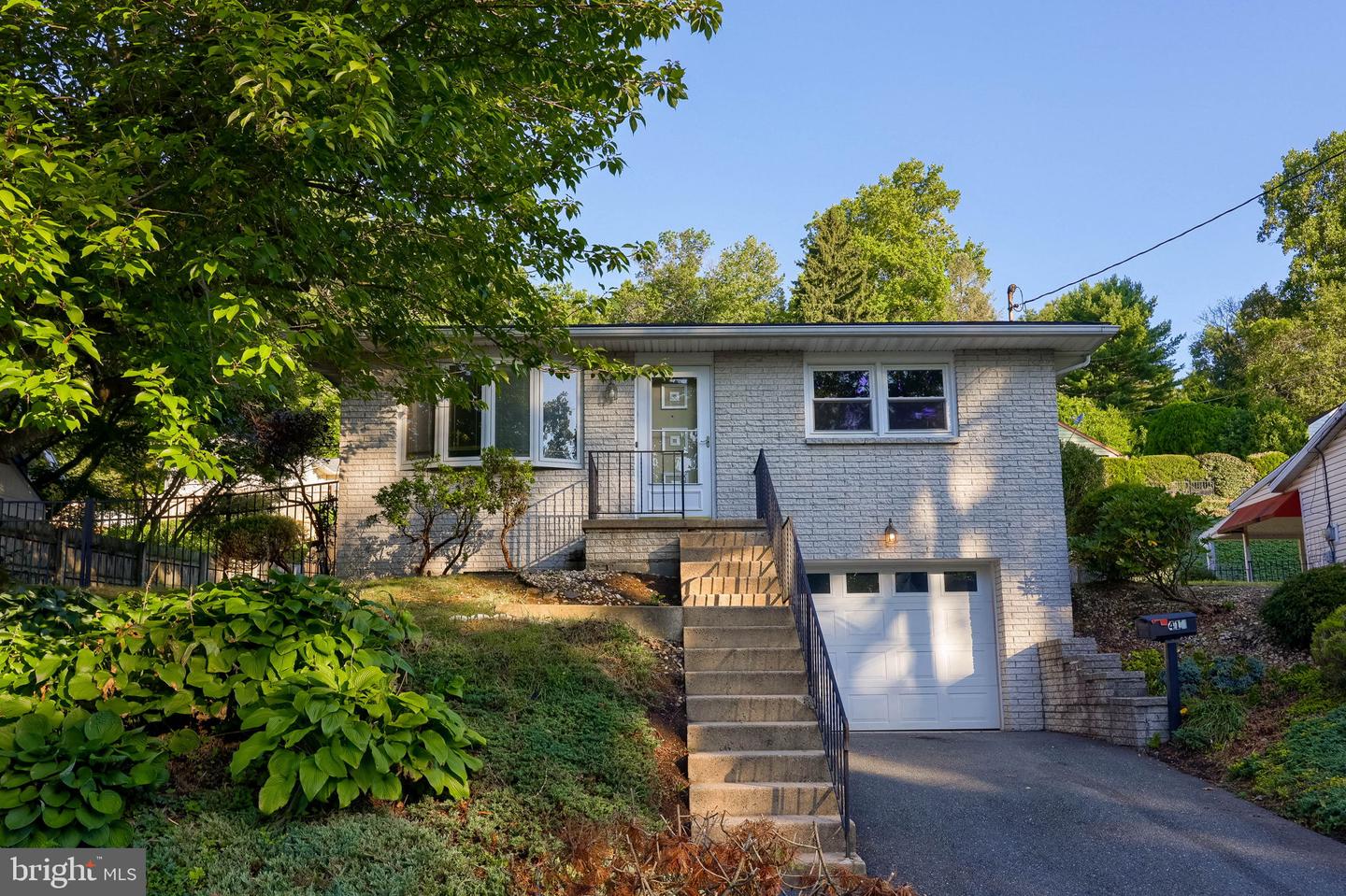 410 Friedensburg Rd Property Photo 1