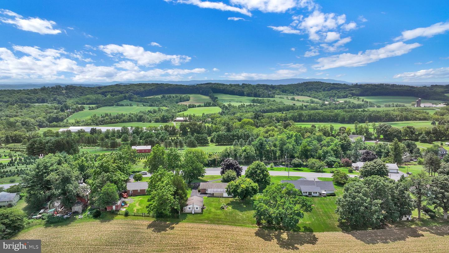 595 New Schaefferstown Rd Property Photo 2