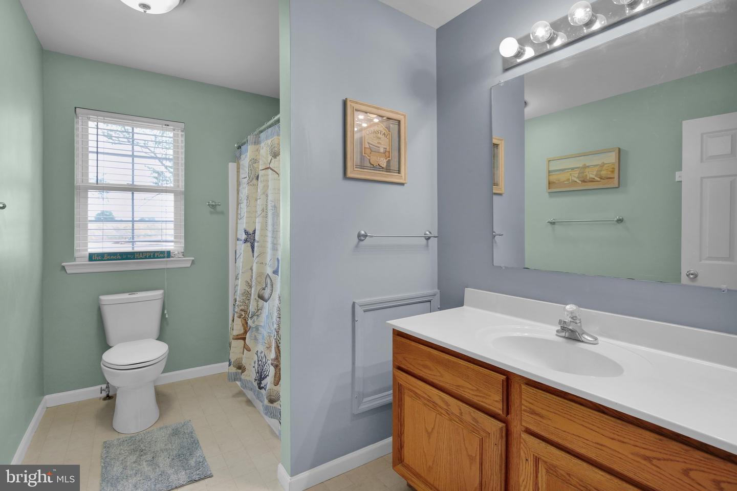 705 Meadowcrest Ln Property Photo 15