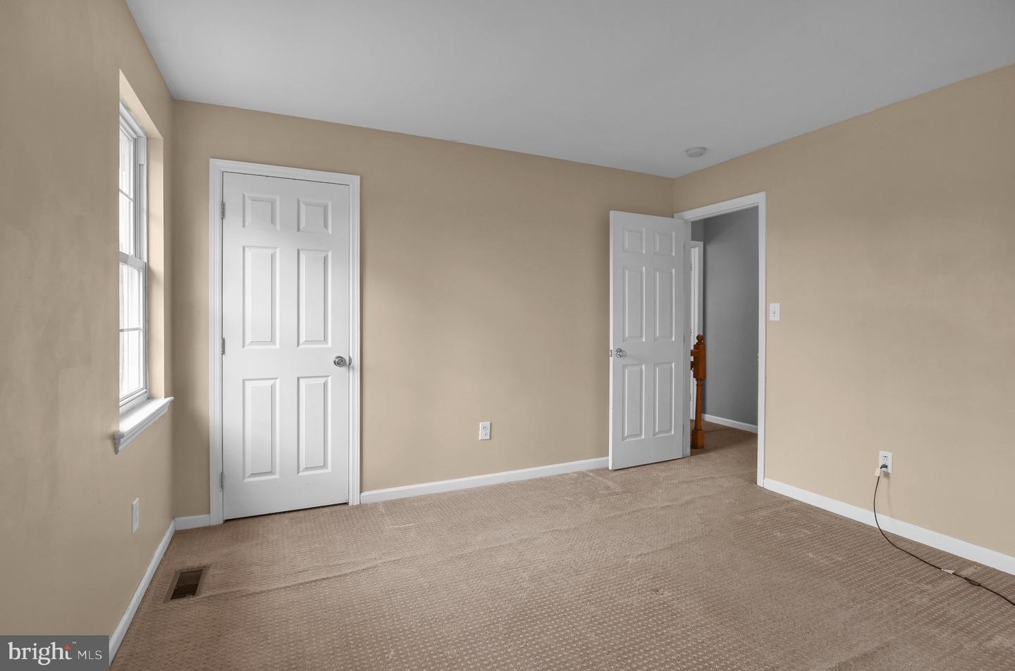 705 Meadowcrest Ln Property Photo 21