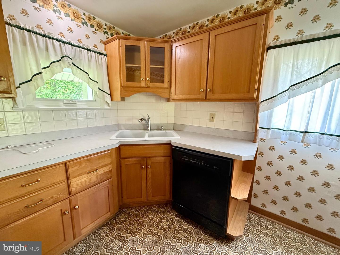 3646 Chestnut St Property Photo 10
