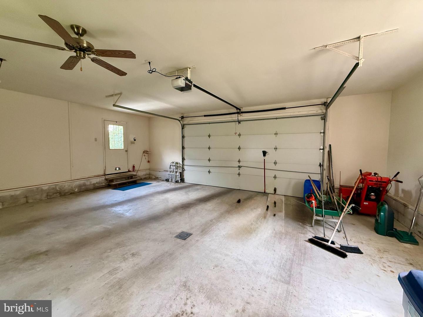 3646 Chestnut St Property Photo 33