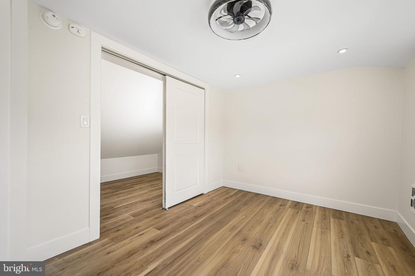1257 Chester St Property Photo 12