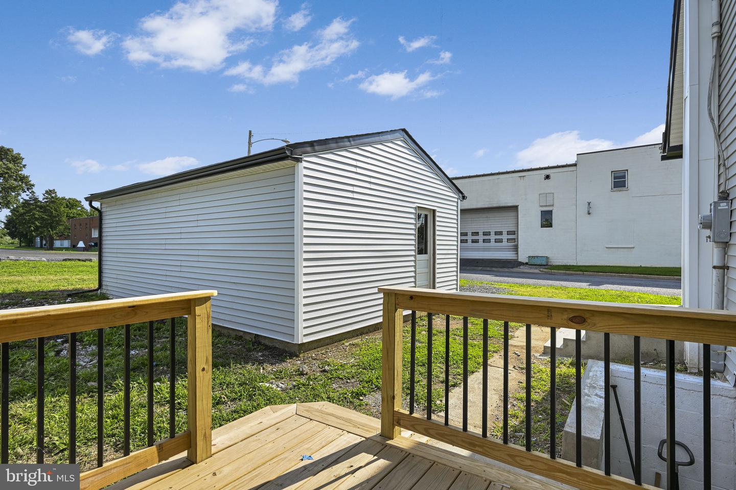 1257 Chester St Property Photo 15