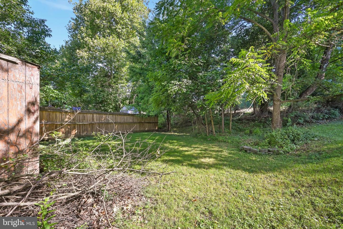 1368 Fox Run Property Photo 25