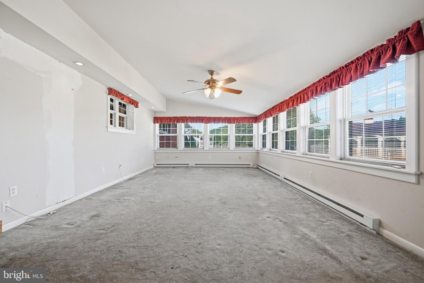 19 Dairy Ln Property Photo 31