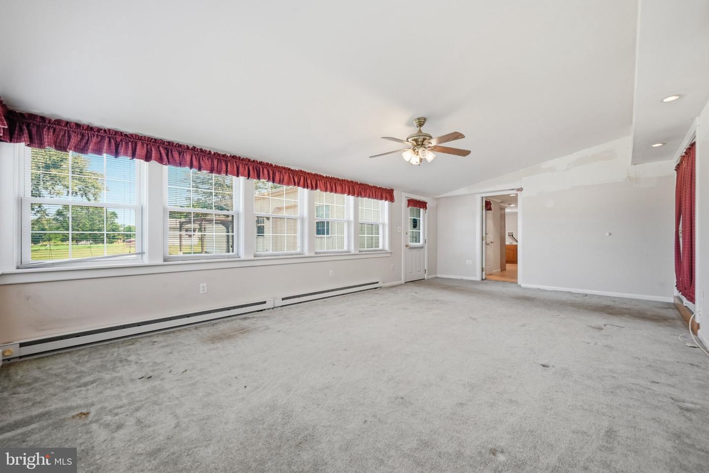 19 Dairy Ln Property Photo 32