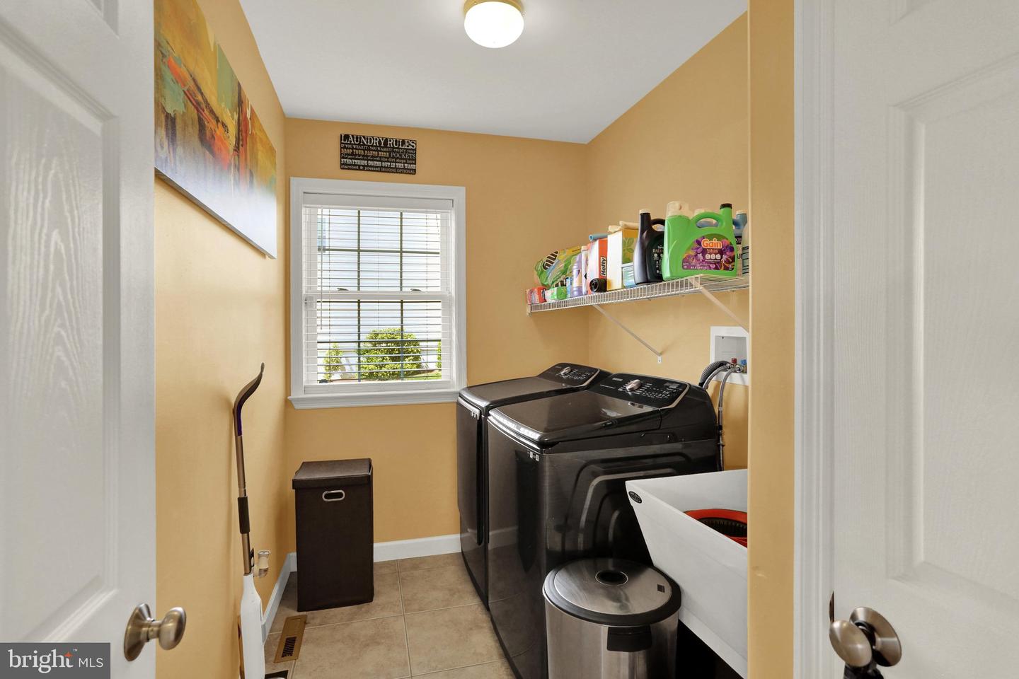 676 Seem Dr Property Photo 22