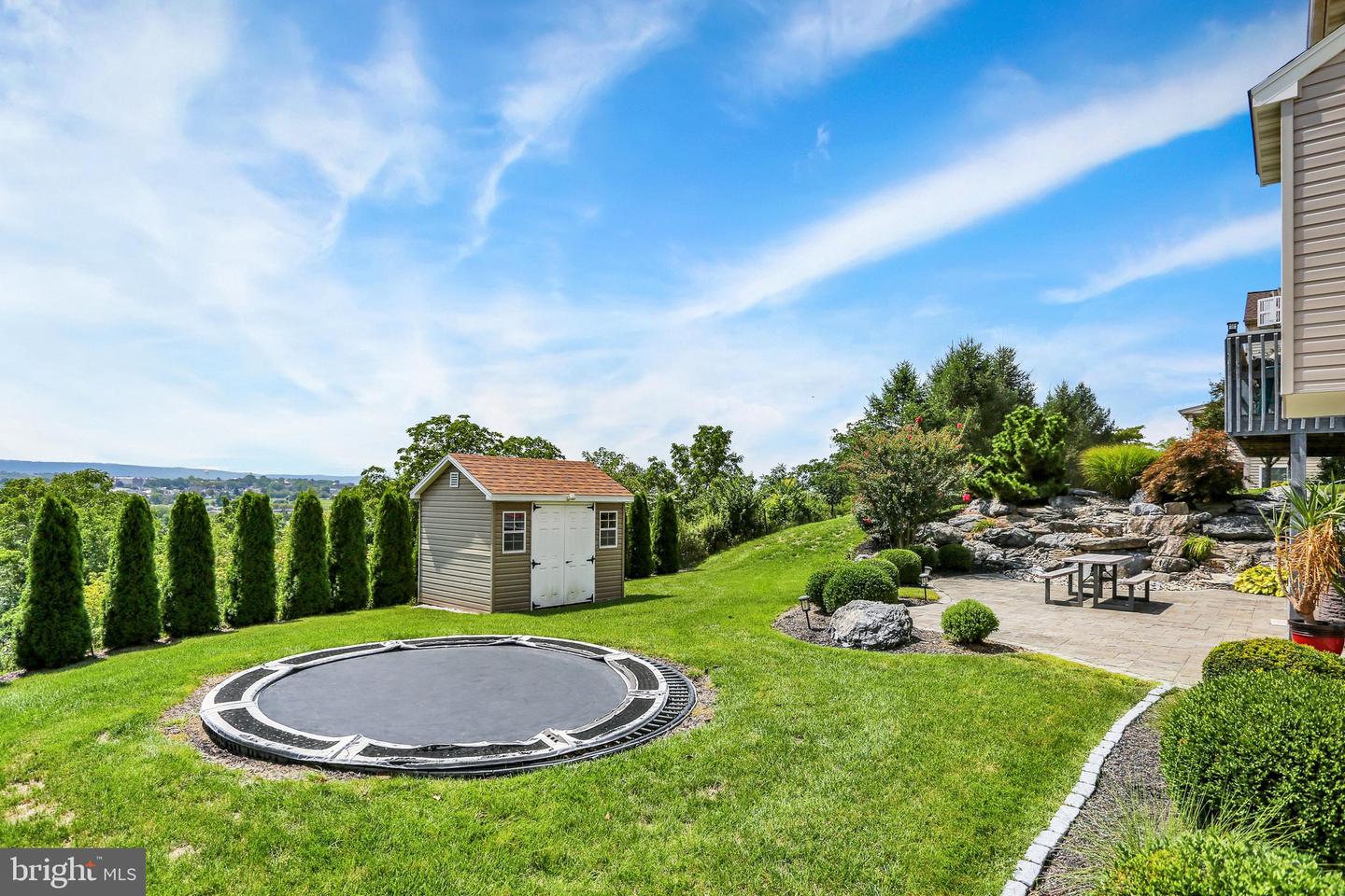 676 Seem Dr Property Photo 47