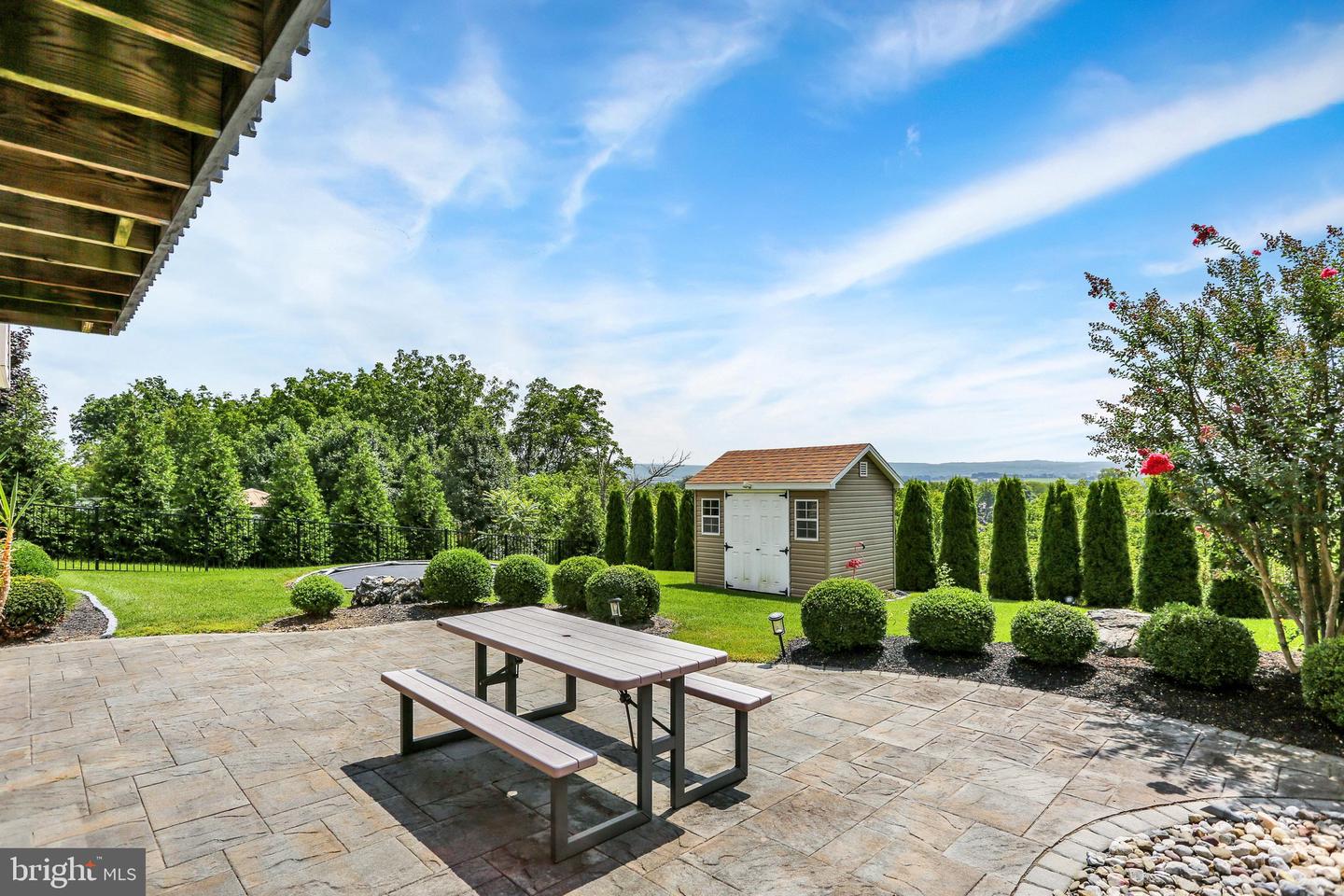 676 Seem Dr Property Photo 49