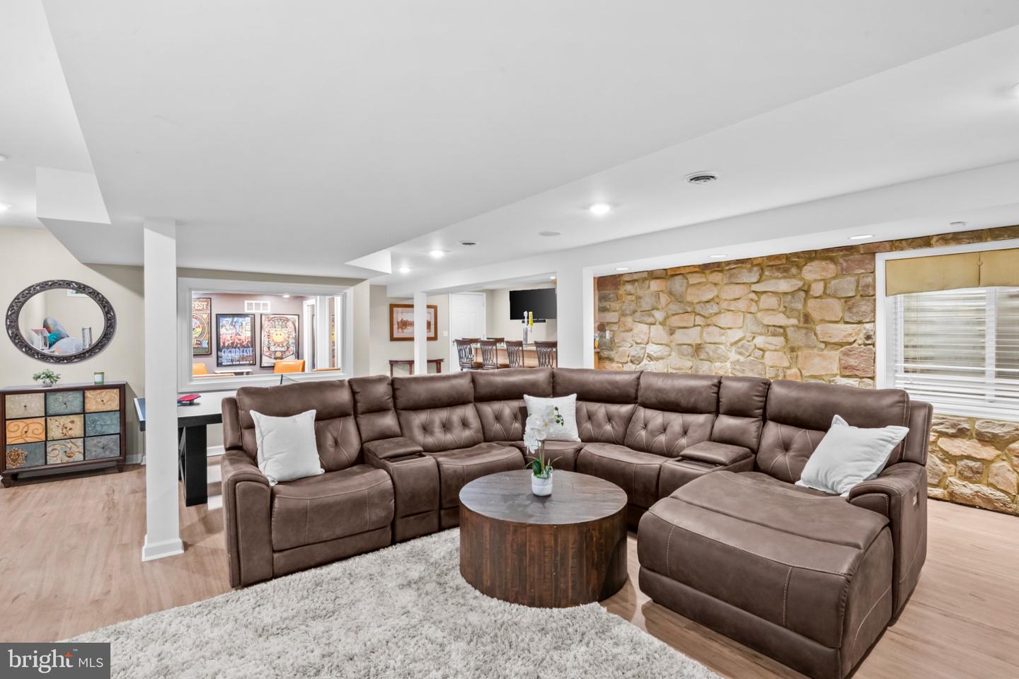 8 Hidden Brook Way Property Photo 31