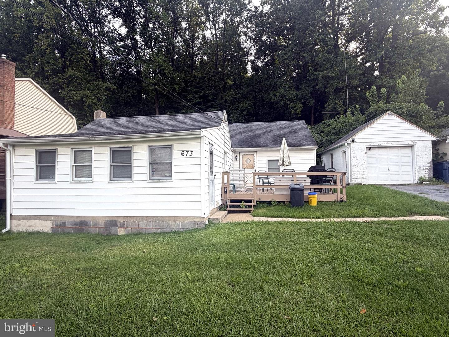 673 Fairmont Ave Property Photo 1