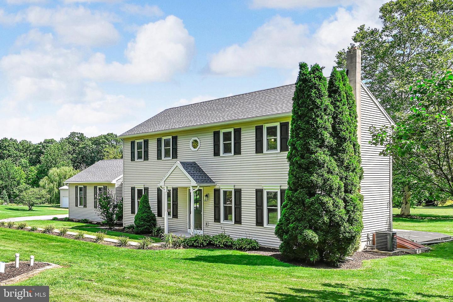 21 STONY RIDGE DR