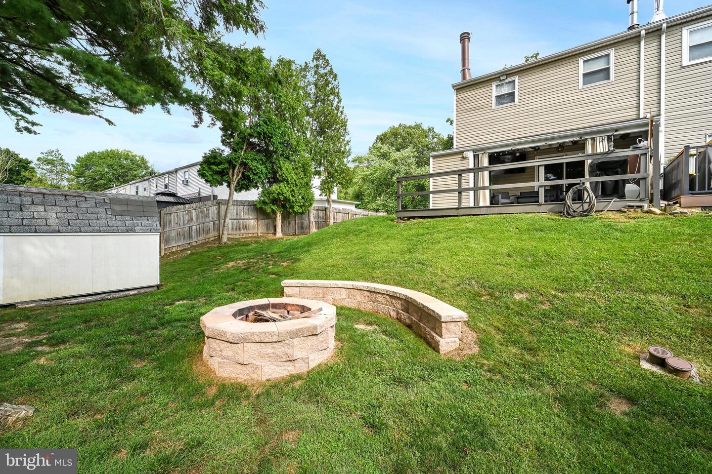 1055 Deer Run Property Photo 27
