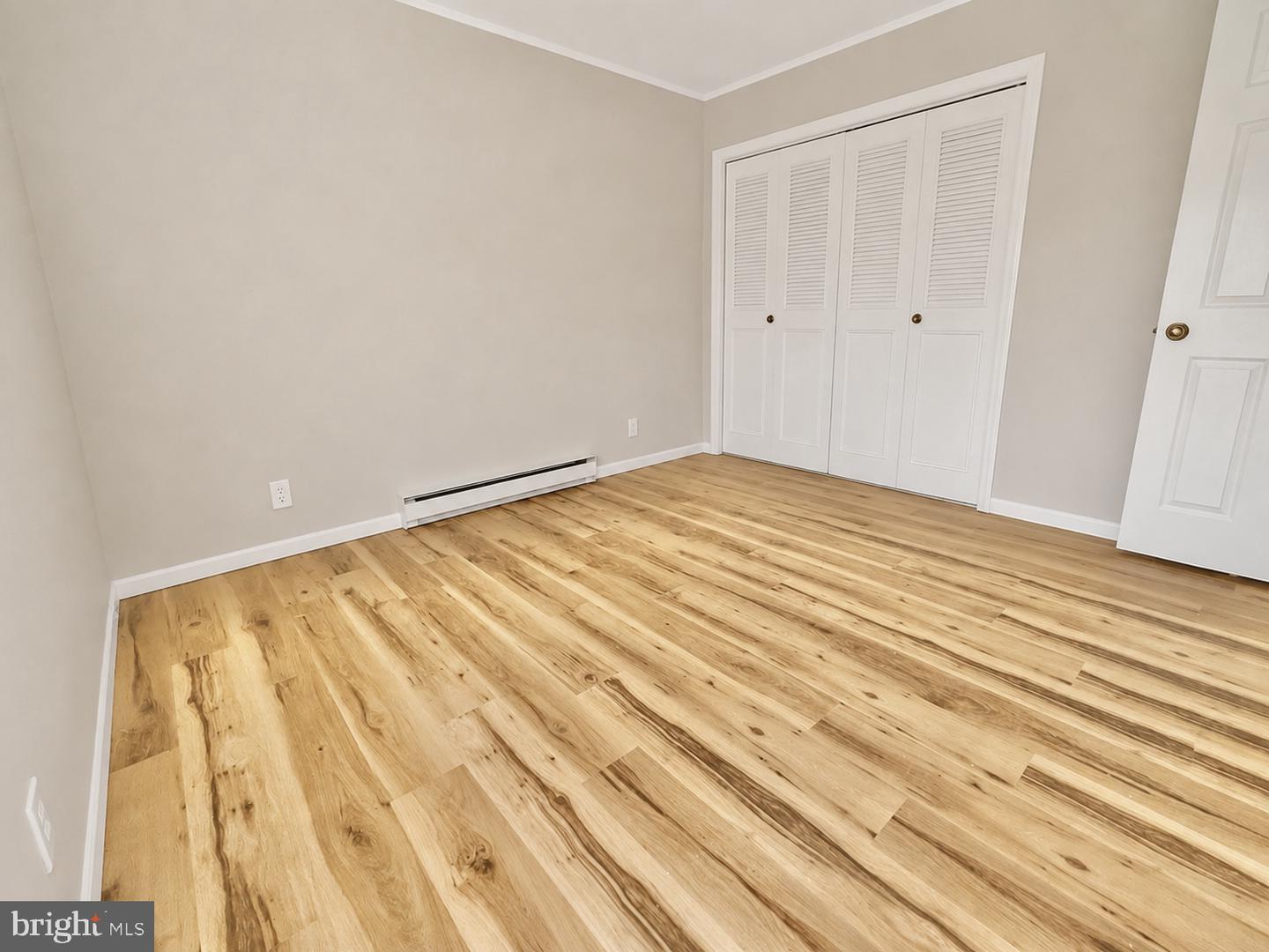 226 Elwyn Ave Property Photo 14