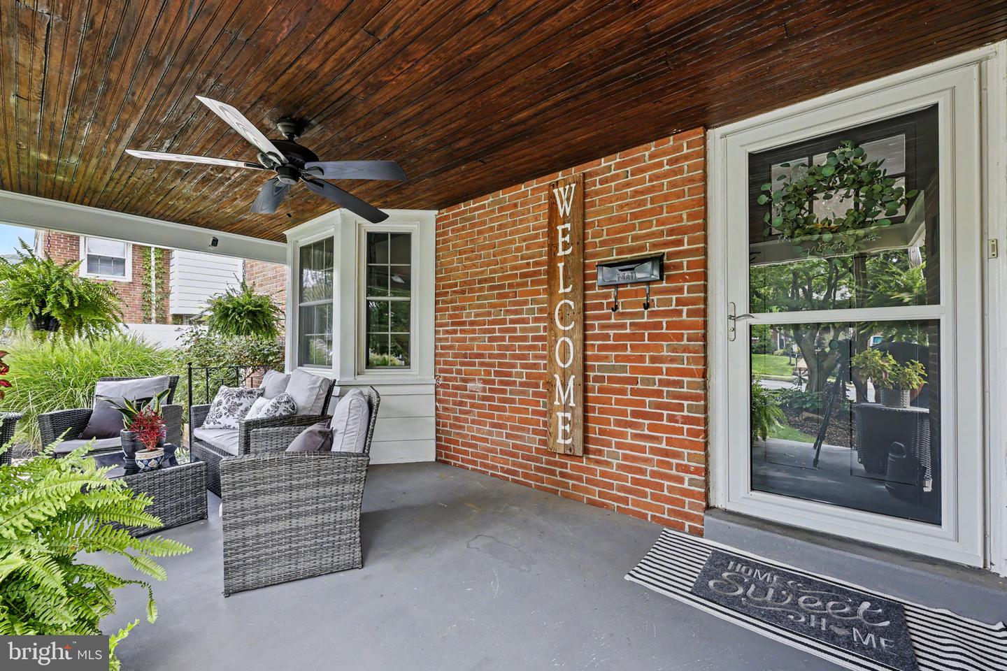2603 Park St Property Photo 6