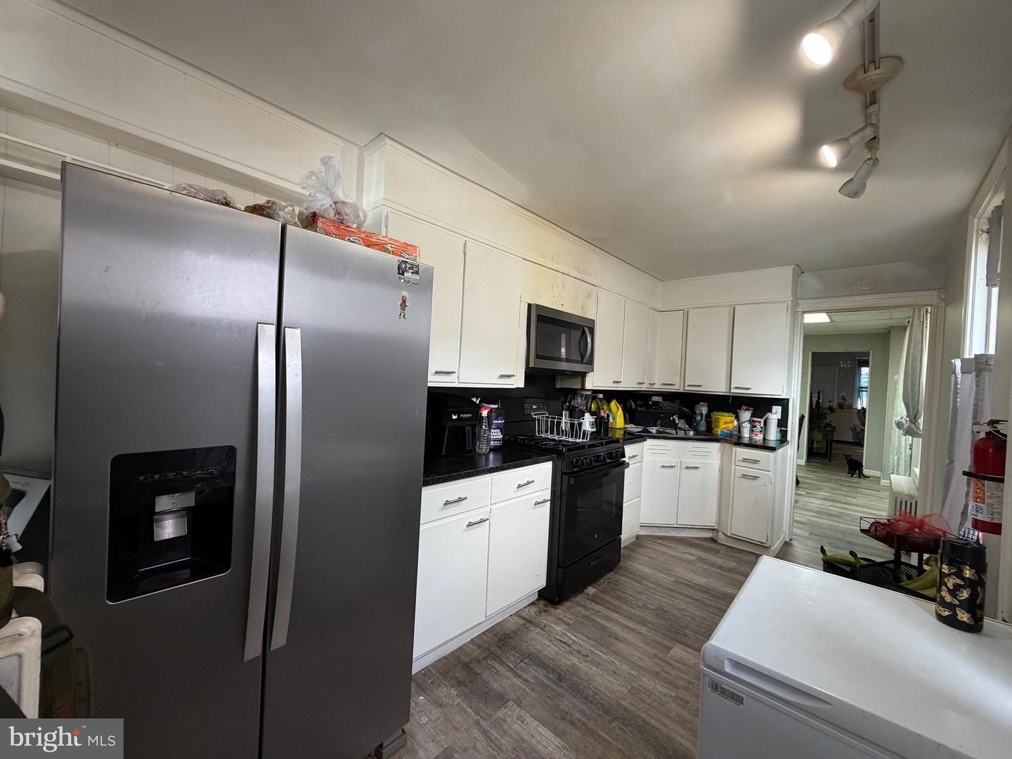 1336 Mulberry St Property Photo 10