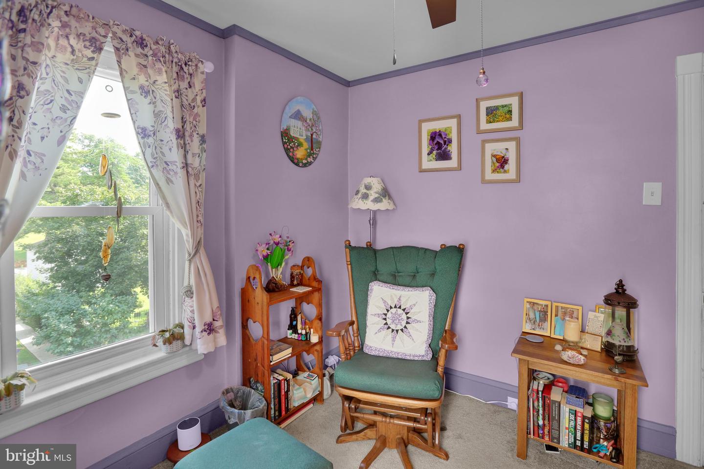 27 Apple St Property Photo 19